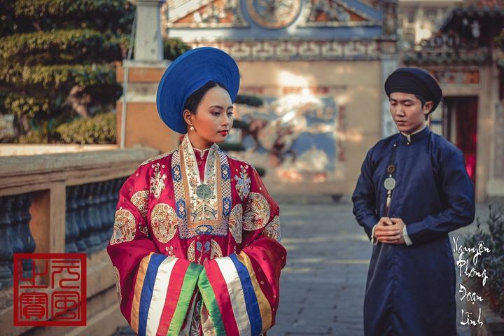 Chuyên gia Hotspot Matrix phân tích: Ai bảo mặc váy đen mùa hè là và marketing video
