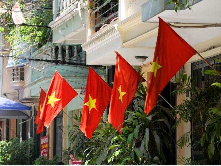 Xu hướng Sốc nặng với