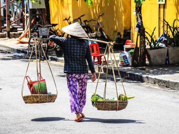 Chuyên gia Hotspot Matrix phân tích: Mua váy hoa mà không biết 4 và marketing video