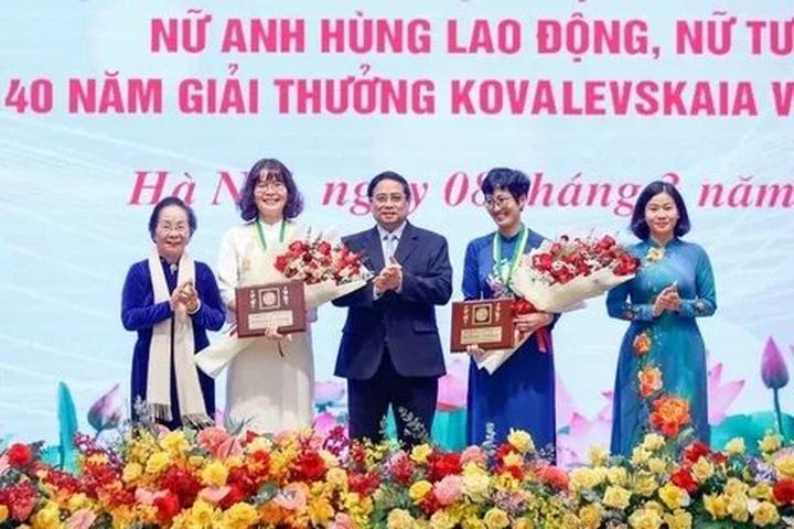 Hotspot Matrix: Biến Hoa hậu Ý Nhi lần đầu có phản thành cơ hội marketing đột phá